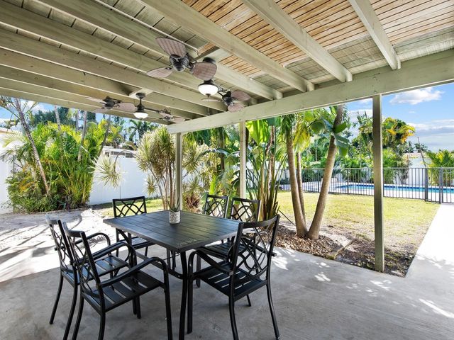 413 NE 25th Avenue, Pompano Beach, FL 33062