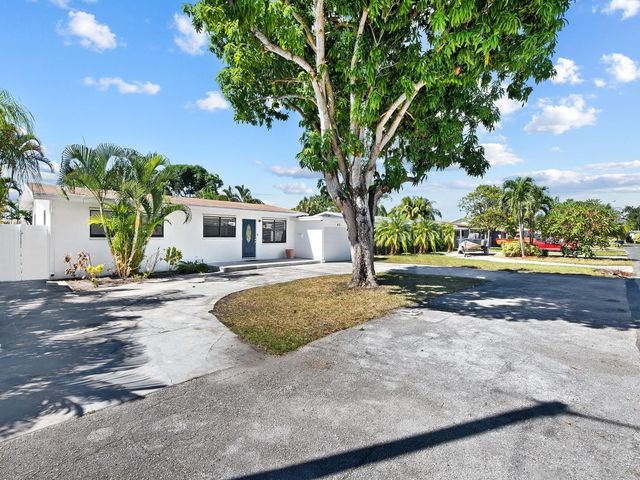 413 NE 25th Avenue, Pompano Beach, FL 33062