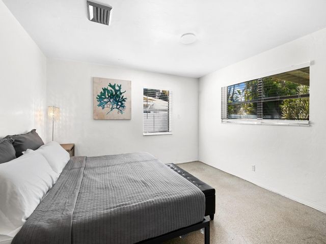 413 NE 25th Avenue, Pompano Beach, FL 33062