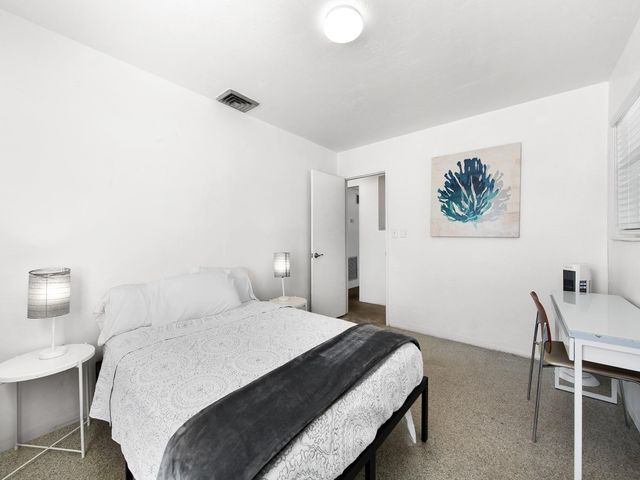 413 NE 25th Avenue, Pompano Beach, FL 33062