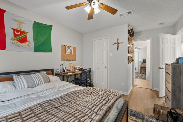 1118 Bagby Avenue, Waco, TX 76706