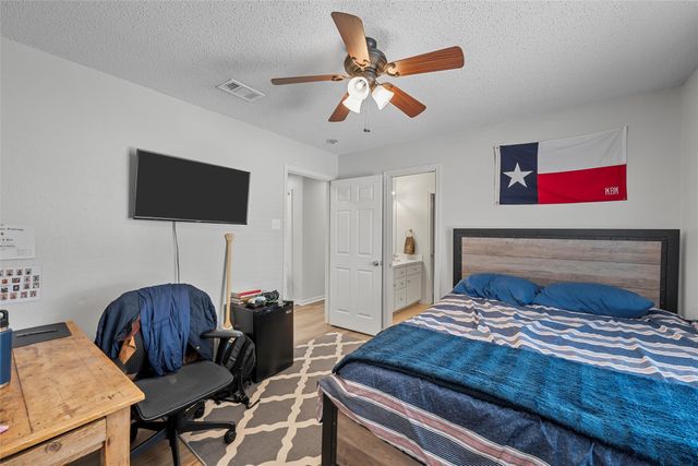 1118 Bagby Avenue, Waco, TX 76706