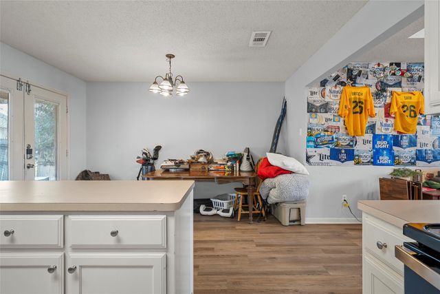 1118 Bagby Avenue, Waco, TX 76706