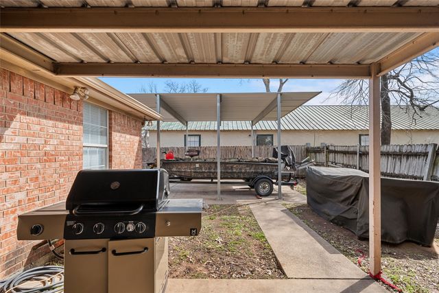 1118 Bagby Avenue, Waco, TX 76706
