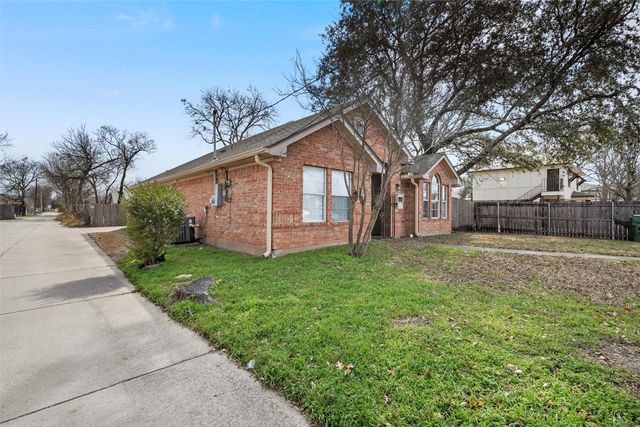 1118 Bagby Avenue, Waco, TX 76706