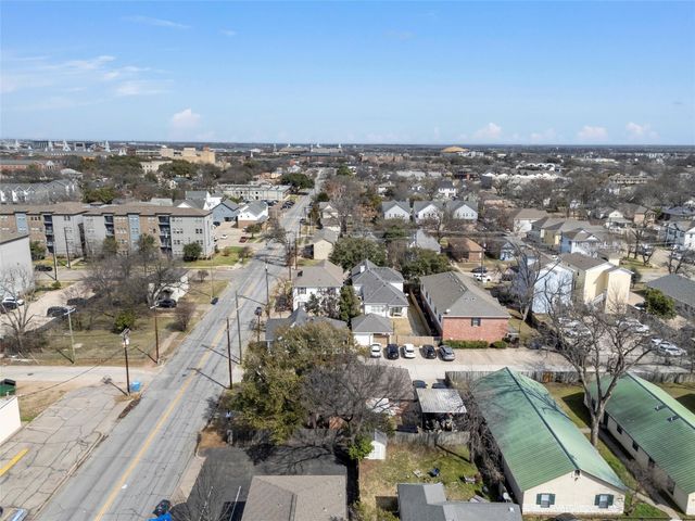 1118 Bagby Avenue, Waco, TX 76706