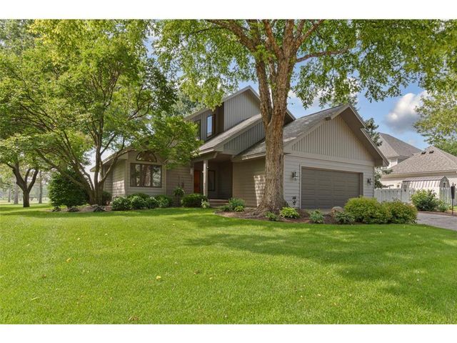 24 Greenhaven Bay, Faribault, MN 55021