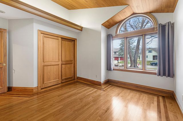 24 Greenhaven Bay, Faribault, MN 55021