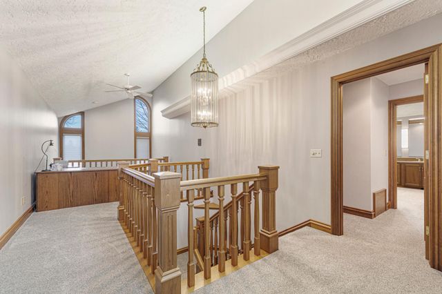 24 Greenhaven Bay, Faribault, MN 55021