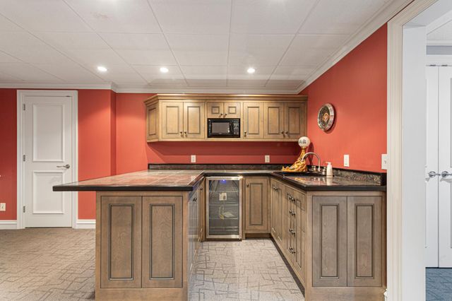 24 Greenhaven Bay, Faribault, MN 55021