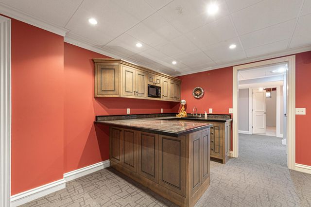 24 Greenhaven Bay, Faribault, MN 55021