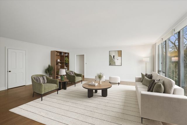 1420 Sheridan Road 3i, Wilmette, IL 60091