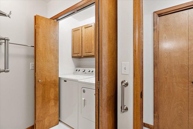 846 Claremont Court, Laketown Twp, MI 49423
