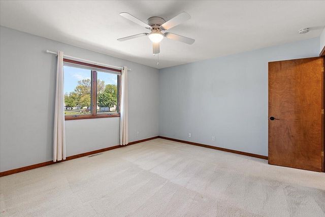 846 Claremont Court, Laketown Twp, MI 49423
