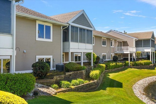 846 Claremont Court, Laketown Twp, MI 49423