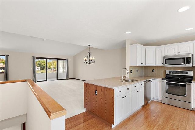 846 Claremont Court, Laketown Twp, MI 49423