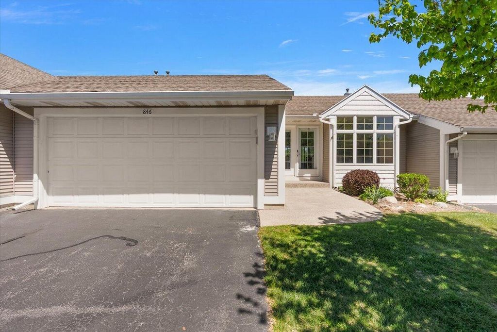 846 Claremont Court, Laketown Twp, MI 49423