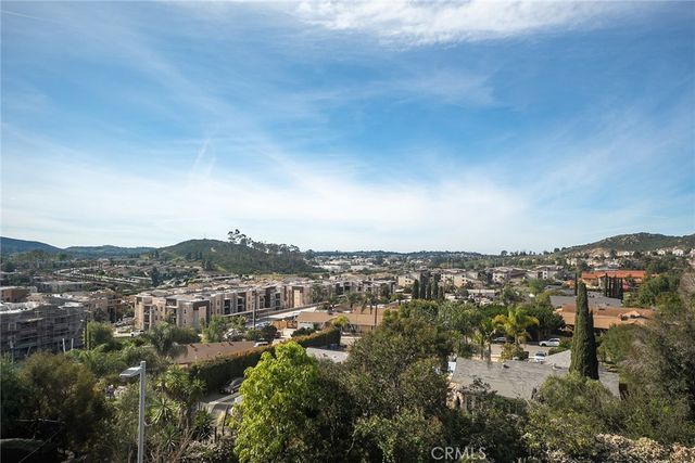 371 Fitzpatrick Rd 102, San Marcos, CA 92069