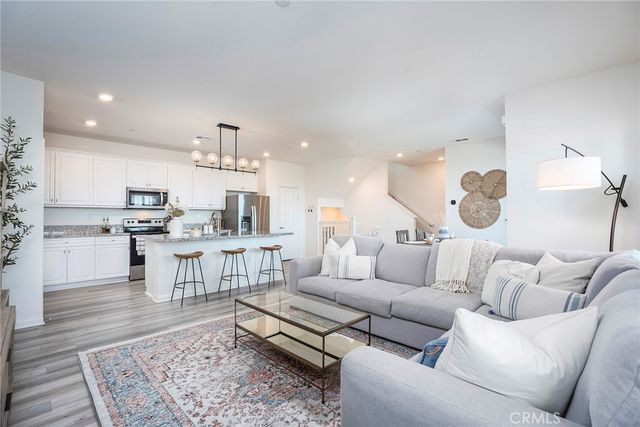 371 Fitzpatrick Rd 102, San Marcos, CA 92069