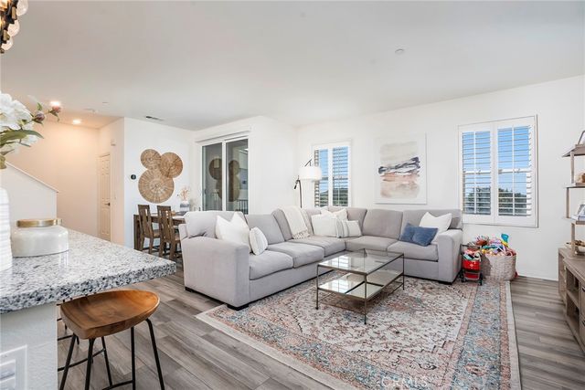 371 Fitzpatrick Rd 102, San Marcos, CA 92069