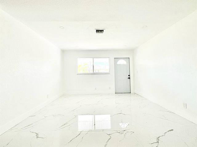 6507 Alexander Road, West Palm Beach, FL 33413
