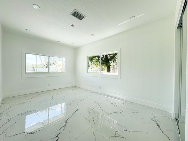 6507 Alexander Road, West Palm Beach, FL 33413