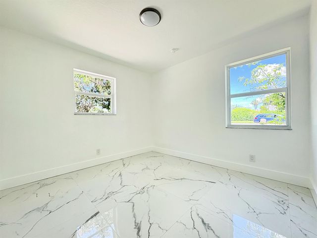 6507 Alexander Road, West Palm Beach, FL 33413