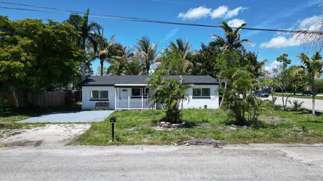 6507 Alexander Road, West Palm Beach, FL 33413
