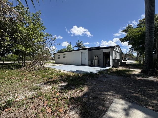 6507 Alexander Road, West Palm Beach, FL 33413