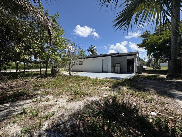 6507 Alexander Road, West Palm Beach, FL 33413