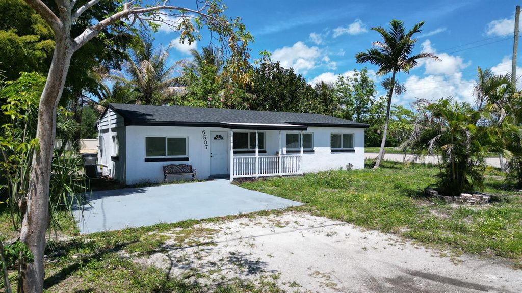 6507 Alexander Road, West Palm Beach, FL 33413