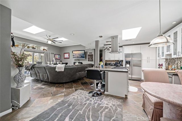 39004 Knoll View Circle, Cathedral City, CA 92234