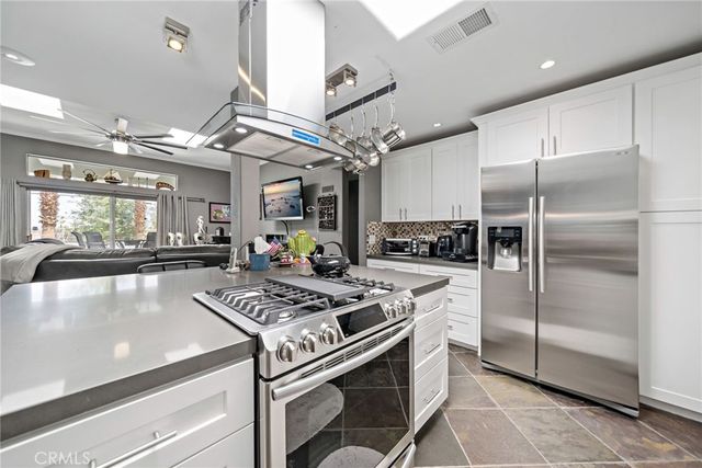 39004 Knoll View Circle, Cathedral City, CA 92234