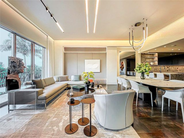 3501 N Ocean Dr V5, Hollywood, FL 33019