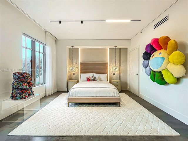 3501 N Ocean Dr V5, Hollywood, FL 33019