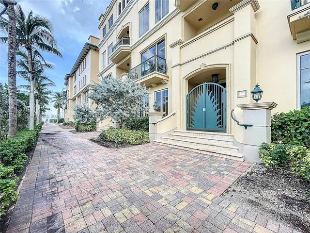 3501 N Ocean Dr V5, Hollywood, FL 33019