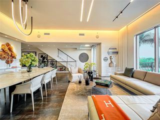 3501 N Ocean Dr V5, Hollywood, FL 33019