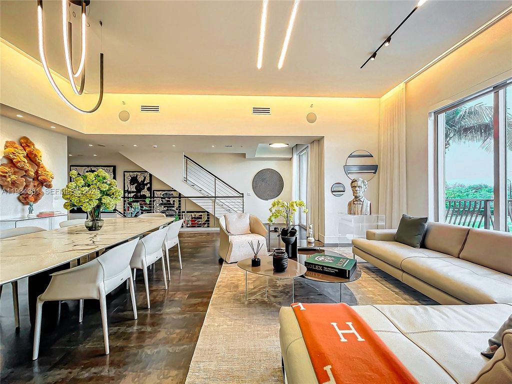 3501 N Ocean Dr V5, Hollywood, FL 33019