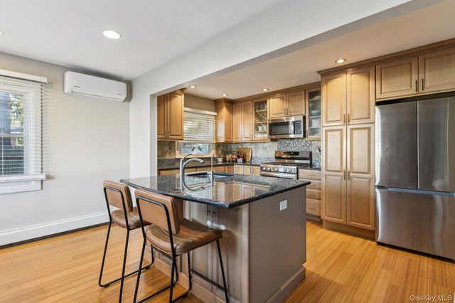 60 Green Avenue, Patchogue, NY 11772