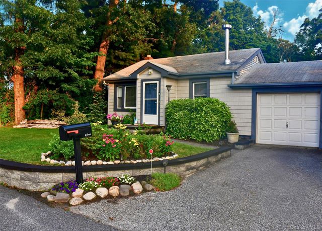 60 Green Avenue, Patchogue, NY 11772