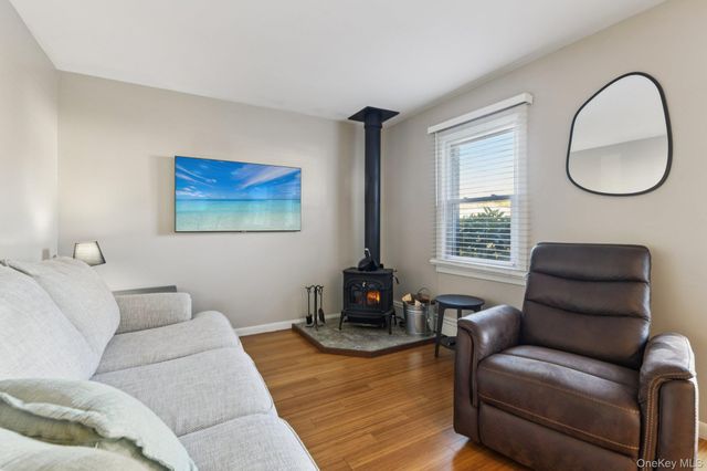 60 Green Avenue, Patchogue, NY 11772