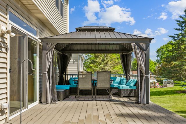 11204 Thrush Creek Drive, Richmond, IL 60071