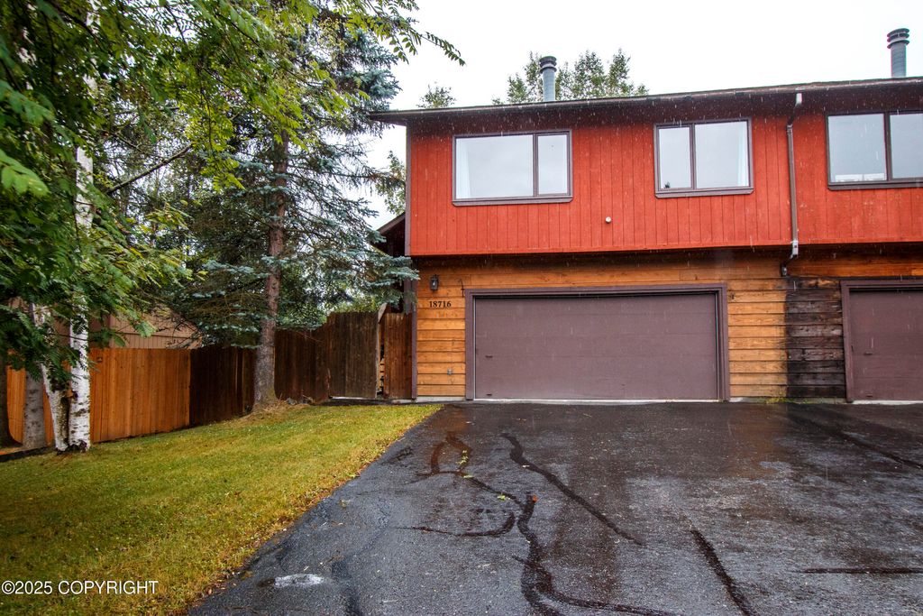 18716 N Lowrie Loop, Eagle River, AK 99577