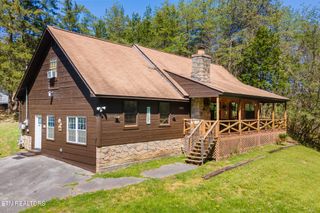 833 Union Hill Drive, Sevierville, TN 37876