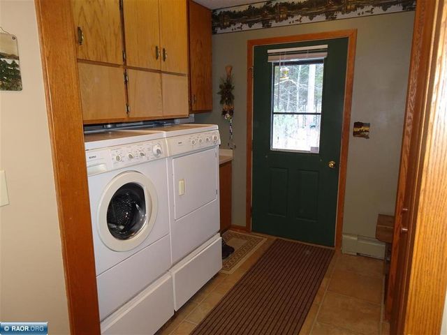 9245 Burris Drive, Cook, MN 55723