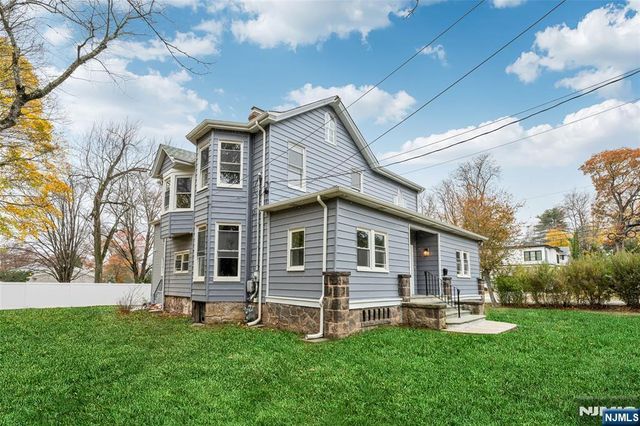 684 Closter Dock Road, Closter, NJ 07624