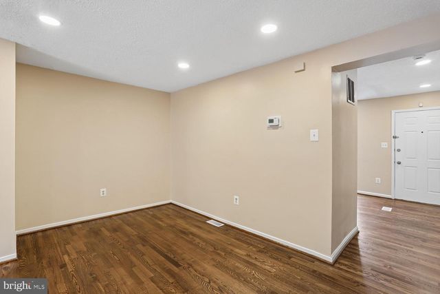 19322 LIBERTY HEIGHTS LN, Germantown, MD 20874