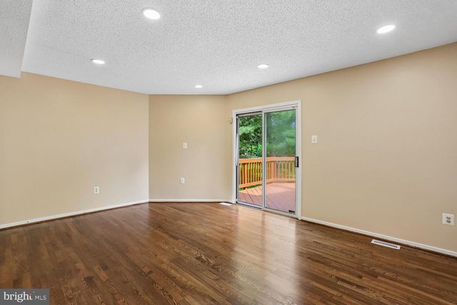 19322 LIBERTY HEIGHTS LN, Germantown, MD 20874