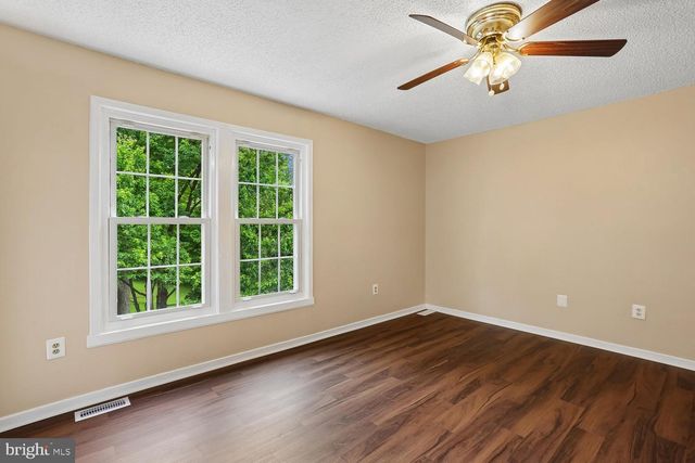 19322 LIBERTY HEIGHTS LN, Germantown, MD 20874