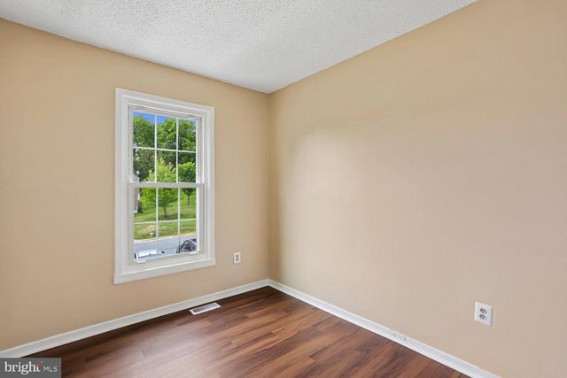 19322 LIBERTY HEIGHTS LN, Germantown, MD 20874